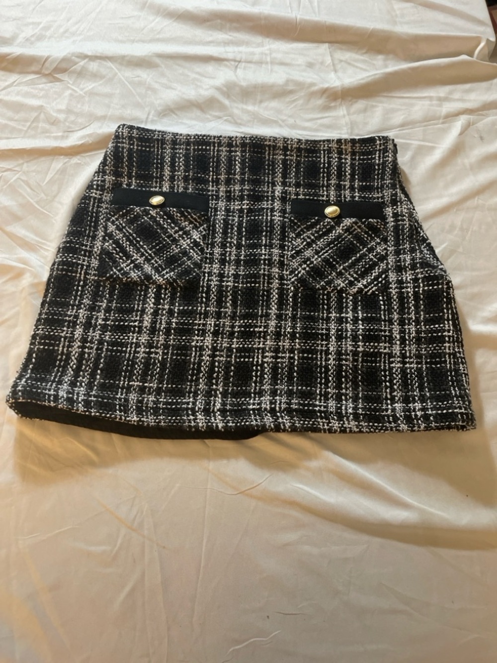 Forever 21 Black White Tweed Mini Skirt Plaid Gold Button Pocket Lined Size L - Picture 3 of 9